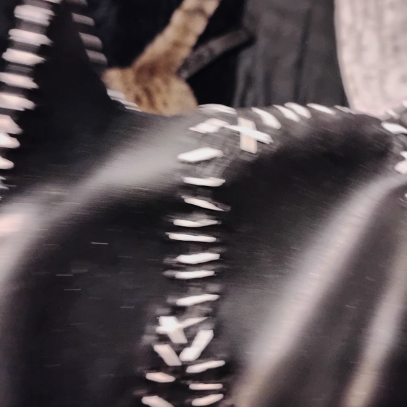 Catwoman Mask. Batman Catwoman Mask. Latex  Mint Condition Warner Brothers - Picture 5 of 6